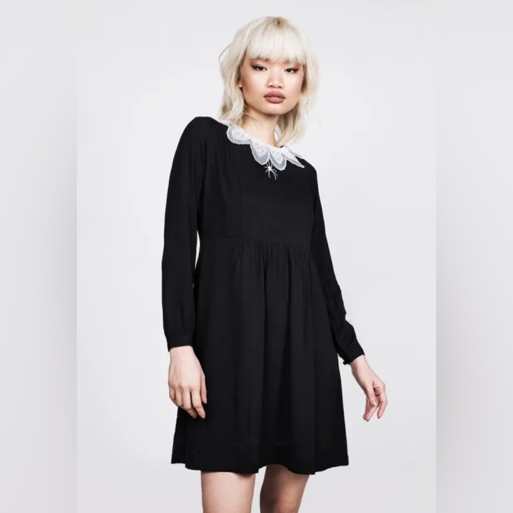 Disturbia Spinneret Dress in Black US 4 / UK 8